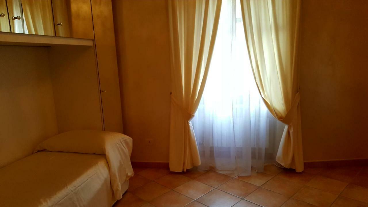 Ivana Sweet House Дезенцано-дель-Гарда Экстерьер фото
